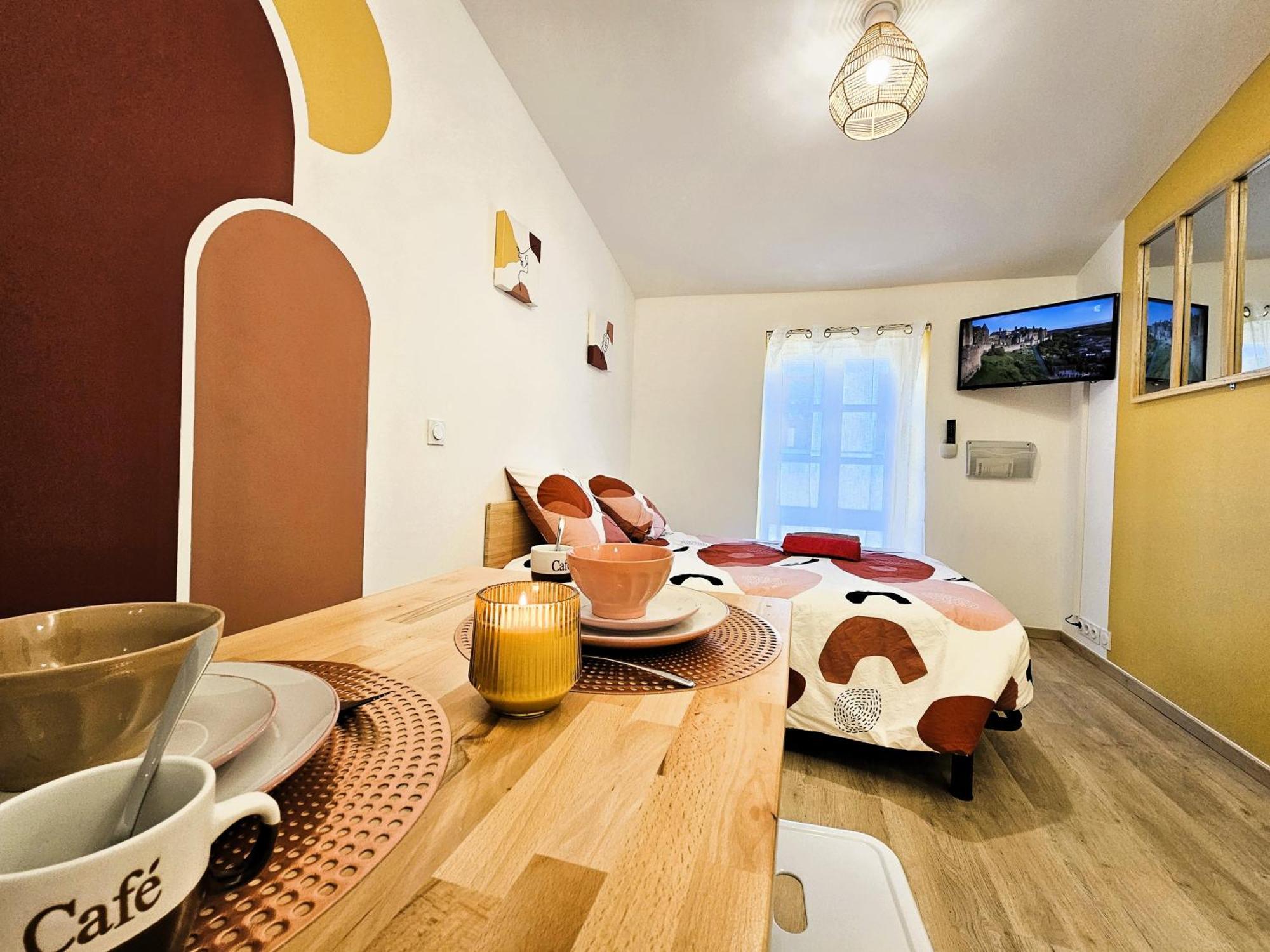 Tout Confort ! Centre-Ville, Climatisation, Parking, Wifi, Calme, Tv Carcassone Exterior photo
